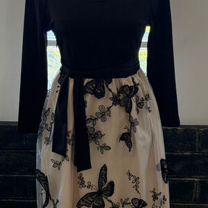 Parisian Vibes Butterfly Dress!